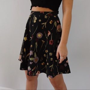 SOLD Vintage (90’s) Black Floral Skirt